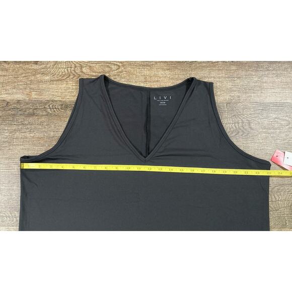 New Lane Bryant LIVI Black V-Neck Crop Tank Top Plus Size: 26/28 - Picture 9 of 13